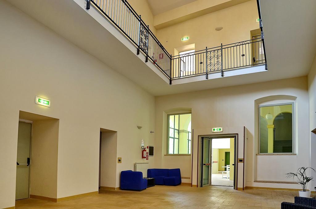 Ostello Palazzo Pierantoni Foligno Eksteriør billede