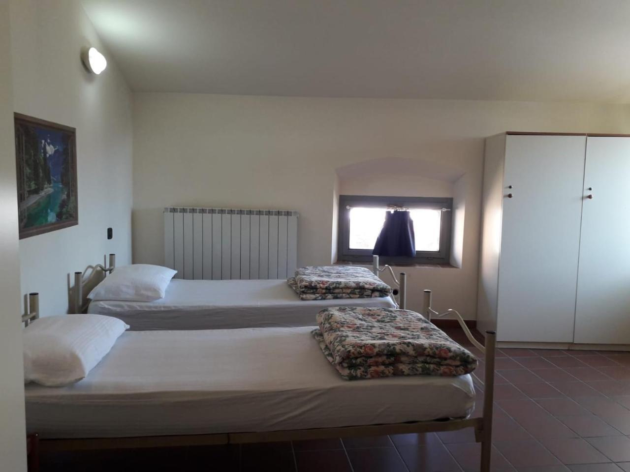 Ostello Palazzo Pierantoni Foligno Eksteriør billede