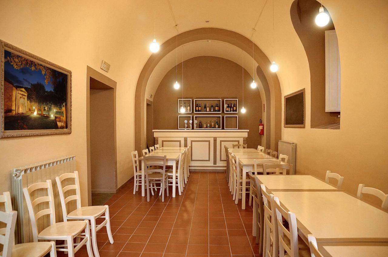 Ostello Palazzo Pierantoni Foligno Eksteriør billede